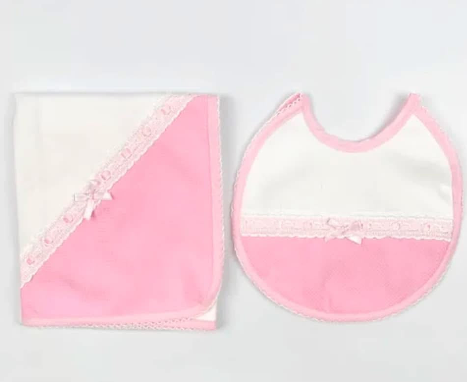 Kleo kids bib & muslin set pink or blue